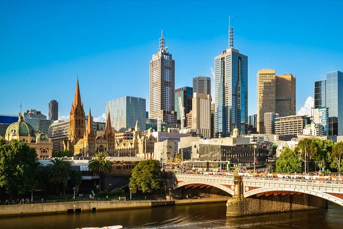 4 Hour Private Tour of Melbourne's Iconic Highlights with Guide - St Kilda, Luna Park, and Port Phillip Bay