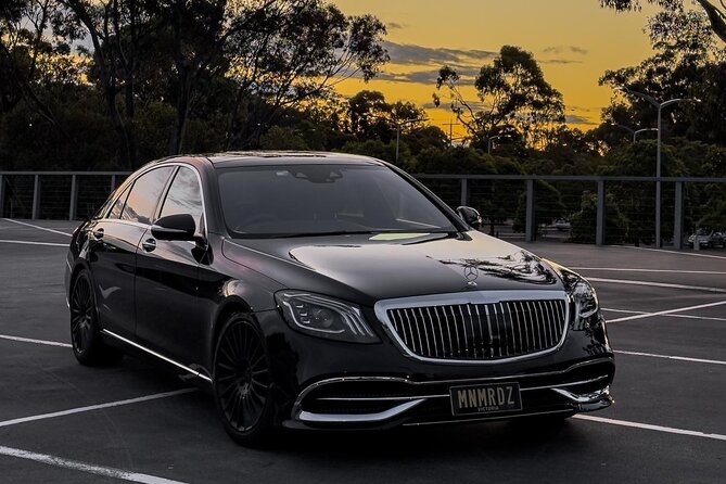 Airport Transfers - Chauffeur Car & Limo Services of Melbourne - The 30 to 50 minute ride into Melbourne