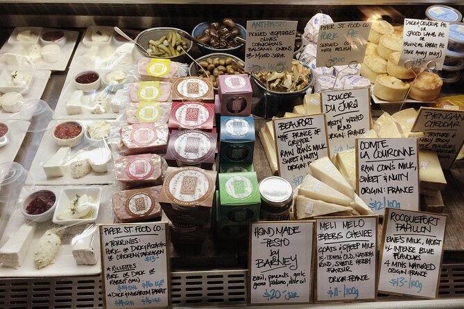 Amazing Yarra Valley Wine Tour + Chocolate, Farm Fresh, Gin - The guides shape the mood