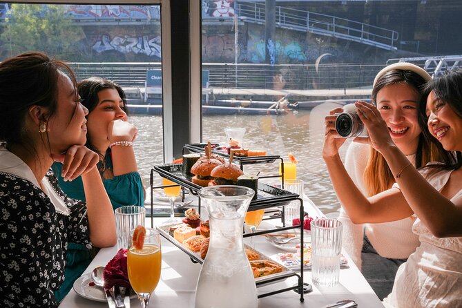 Bottomless Brunch Afloat in Melbourne - Service that helps the afternoon feel easy