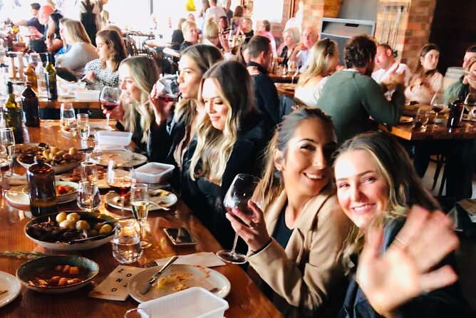 Chocolate and wine tasting tour in the Yarra Valley. - A full Yarra Valley day from central Melbourne