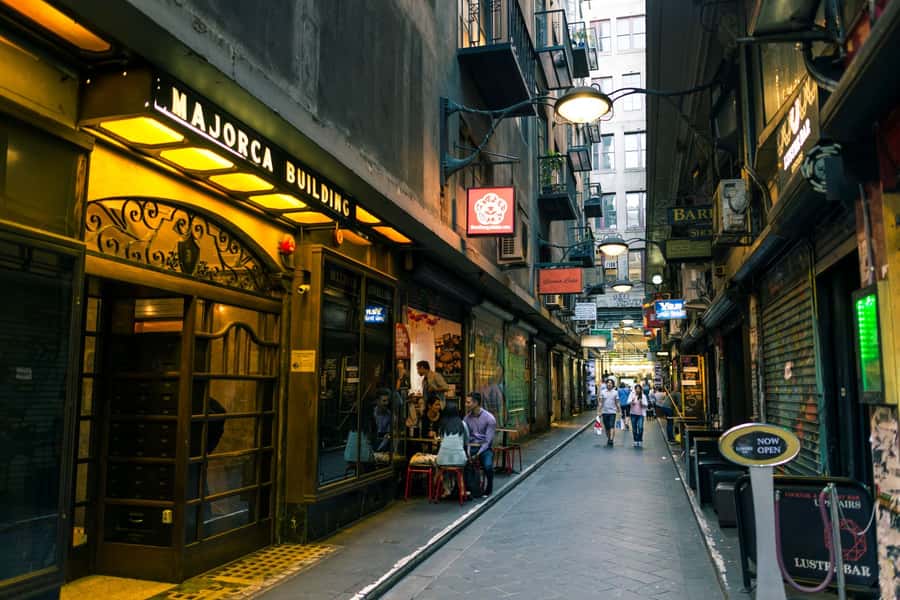 Classic Pivate Melbourne Walking Tour Start from your hotel - The Yarra River and the making of Melbourne
