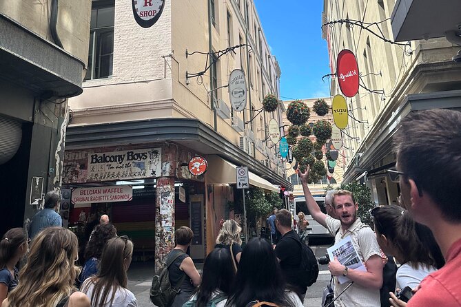 English Melbourne Walking Tour - What the guides add to the walk