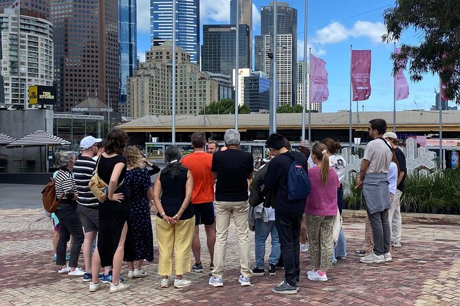 English Melbourne Walking Tour - Degraves Street and Melbourne’s old arcades