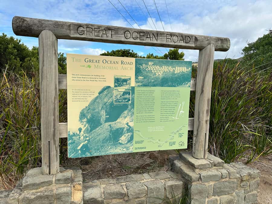 From Melbourne: 12 Apostles & Great Ocean Road Private Tour - Practical ways to make the day better