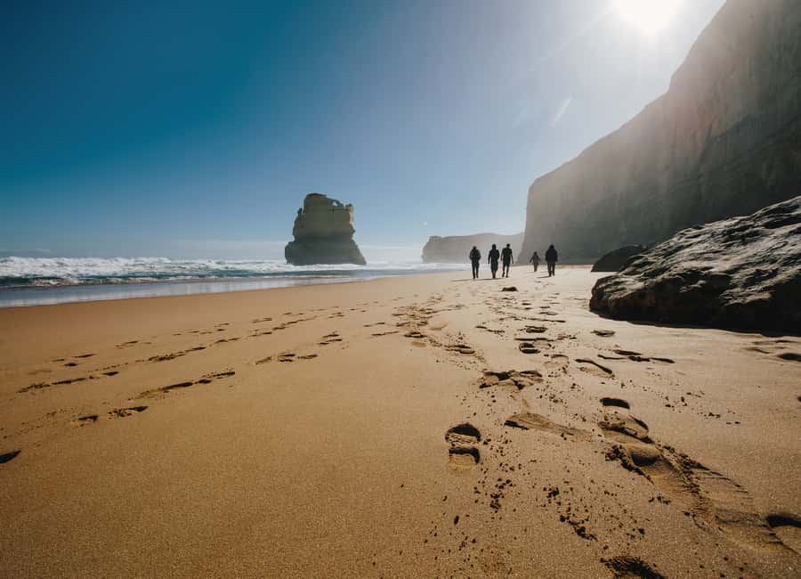From Melbourne: 2-Day Great Ocean Road & Grampians Escape - The 12 Apostles and Loch Ard Gorge