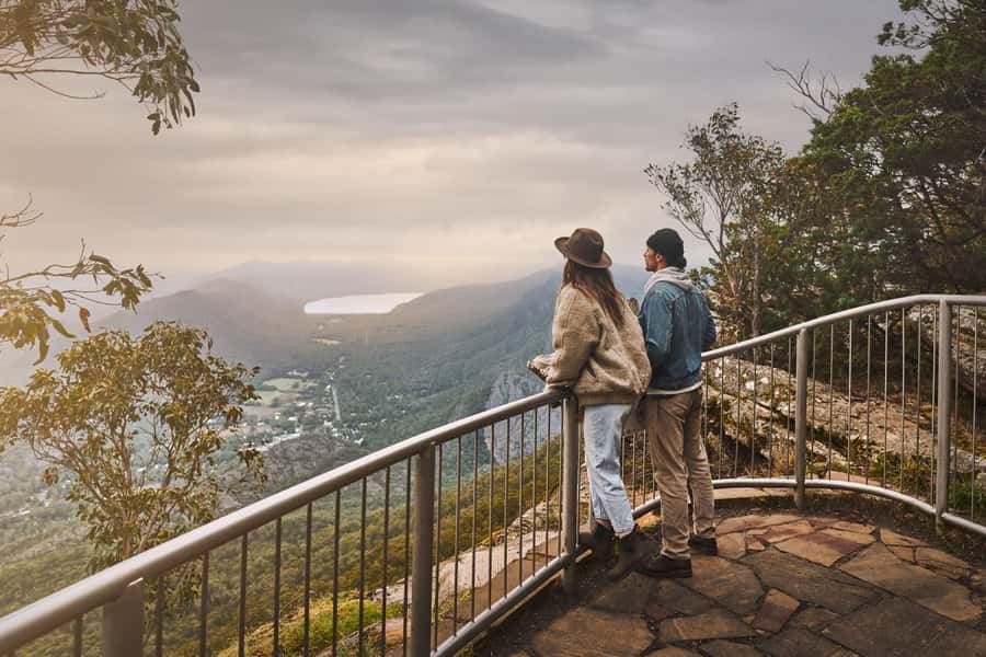 From Melbourne: Grampians National Park Small Group Tour - Boroka Lookout and the first wide view
