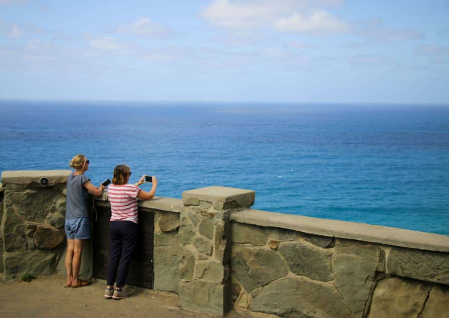 From Melbourne: Great Ocean Road & 12 Apostles Full-Day Tour - Loch Ard Gorge and an Australian shipwreck