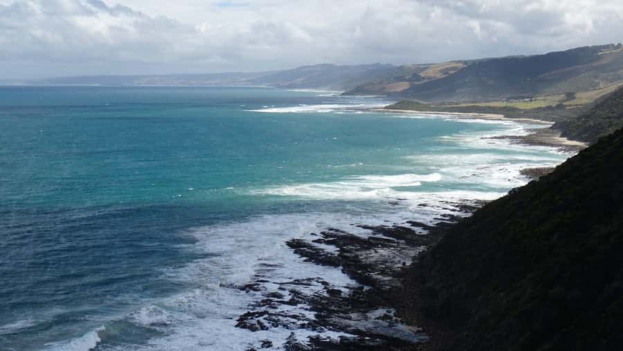 From Melbourne: Great Ocean Road, 12 Apostles, Wildlife Tour - The 12 Apostles deliver the main spectacle