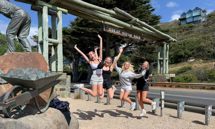 From Melbourne: Great Ocean Road Full-Day Sunset Tour - Melbourne pickup and the long ride west