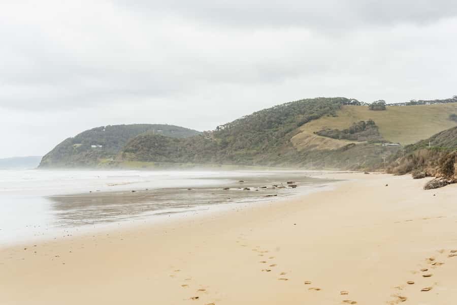 From Melbourne: Small-Group Great Ocean Road Day Trip - The 12 Apostles and the big finish