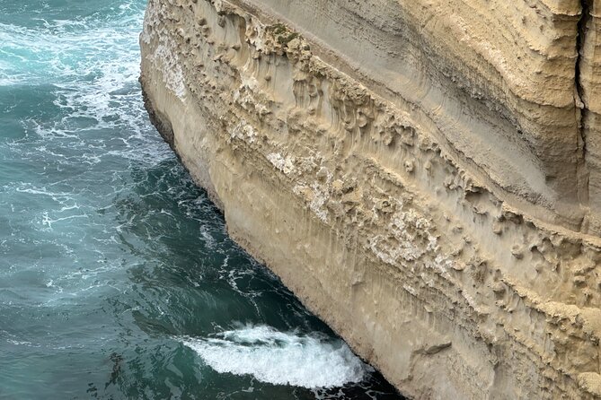 Great Ocean Road 12 apostles PRIVATE Luxury Tour 5 PAX all incl. - Port Campbell National Park links the coastal stops