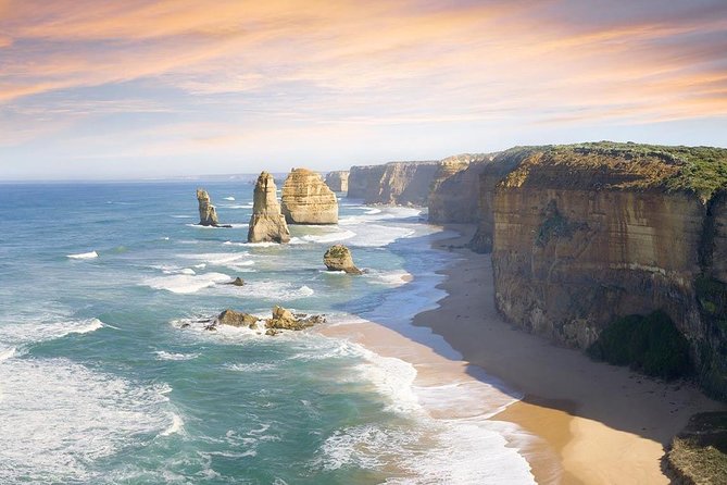Great Ocean Road & Beyond 4 day Adventure Melbourne to Adelaide - Day three: volcanic water, gardens, and Penola
