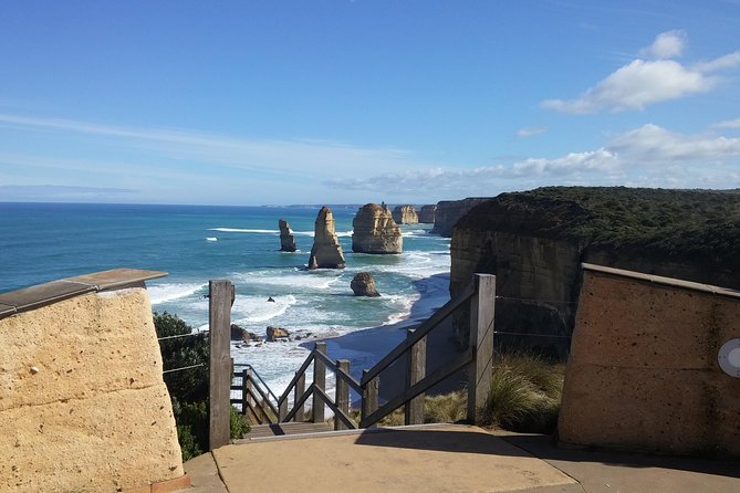 Great Ocean Road Coastal Spectcular with Wildlife Wonders - The Memorial Archway explains who built the road