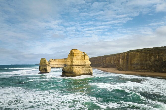 Great Ocean Road Reverse Tour with Iconic Stops & Wildlife - Lorne Beach and the long coastal return