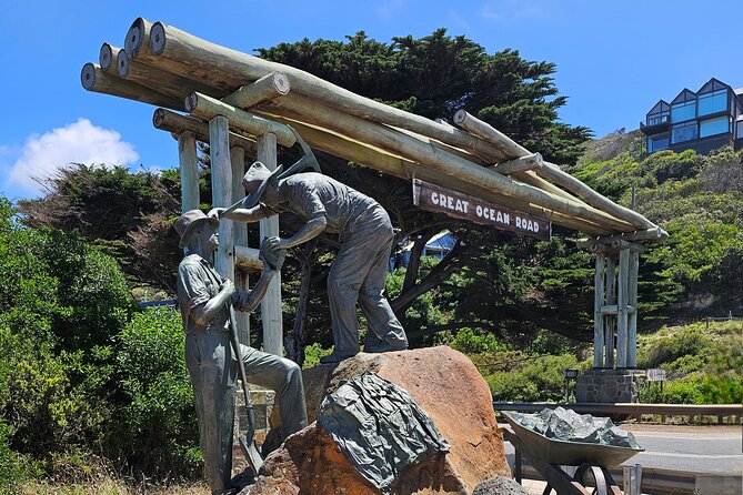 Great Ocean Road Small Group Tour with Dingos, Sparkling & Lunch - Jan Juc gives you a quick taste of beach life