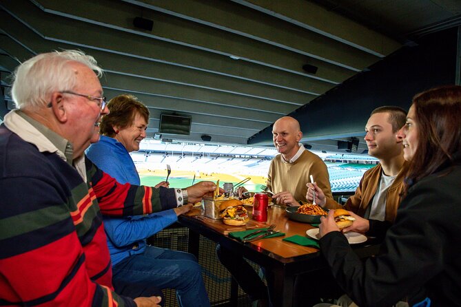 Half-Day Sports Lovers Bus Tour of Melbourne with MCG Tour - Flemington Racecourse and the Melbourne Cup