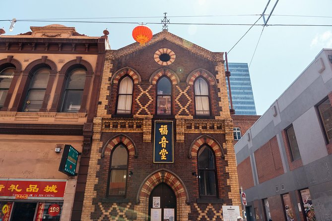 Highlights & Hidden Gems With Locals: Best of Melbourne Private Tour - Flinders Street Station and Melbourne’s civic center