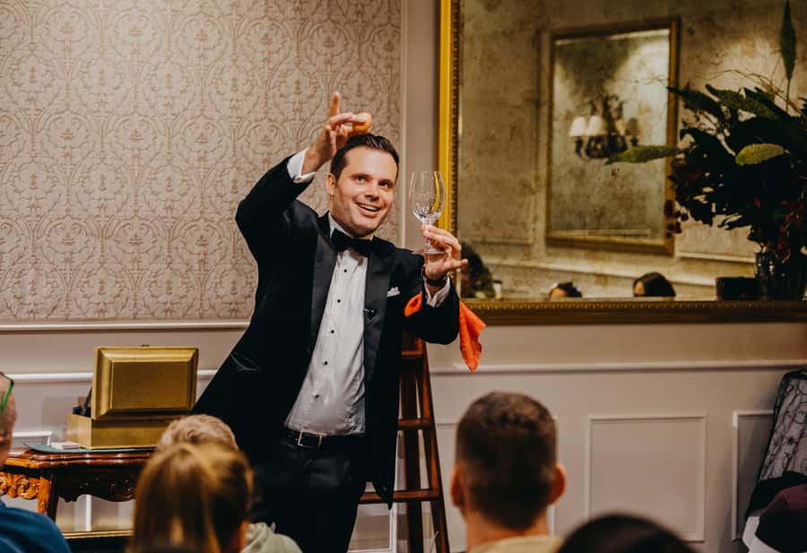 Impossible Occurrences - Melbourne Magic Show - What the 80-minute show feels like