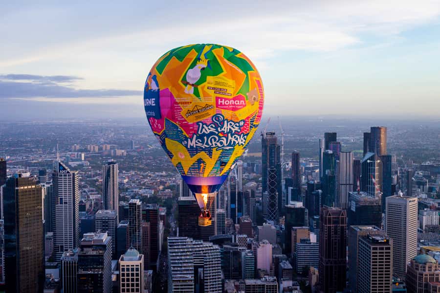 Melbourne: 1-Hour Hot Air Balloon Flight at Sunrise - Sunrise above Melbourne’s parks and sports grounds