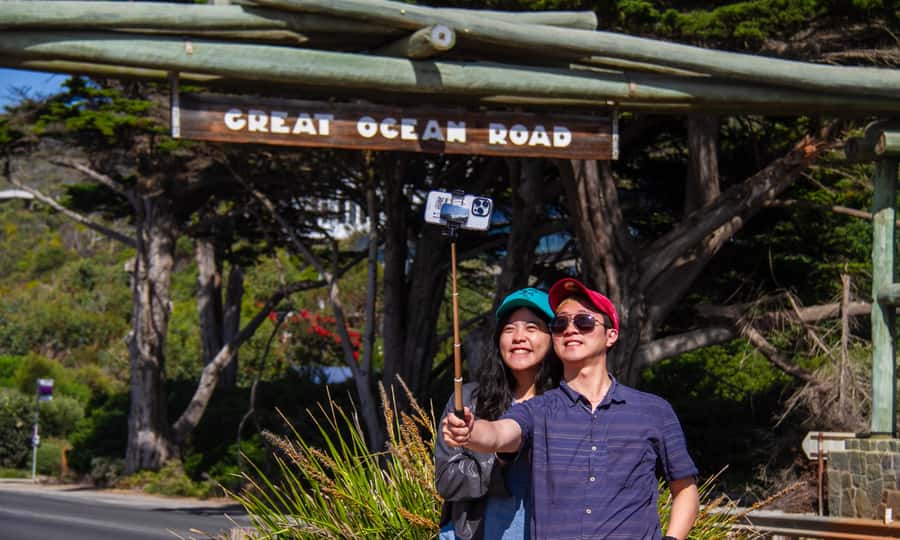 Melbourne: 12 Apostles Sunset Tour - Less Crowds - Starting in Melbourne with hotel pickup
