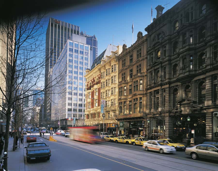 Melbourne 3-Hour Small Group Tour with Beach Boxes - A quick introduction to Melbourne’s many sides