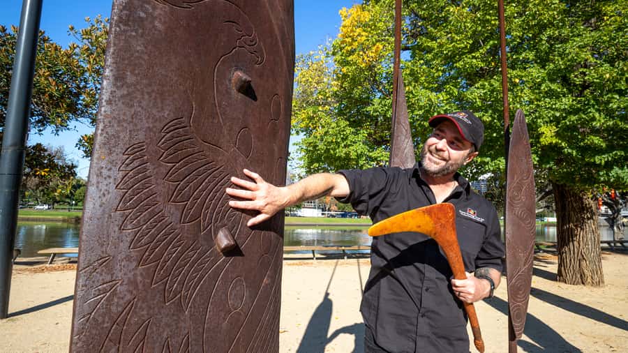 Melbourne: Aboriginal Heritage Walking Tour - Meeting Aboriginal Melbourne at Federation Square