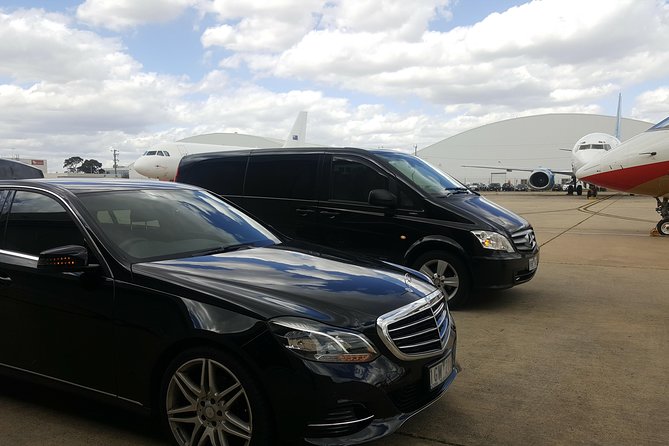 Melbourne Airport Arrival Or Departure Luxury Car Transfers - Why the price can make sense