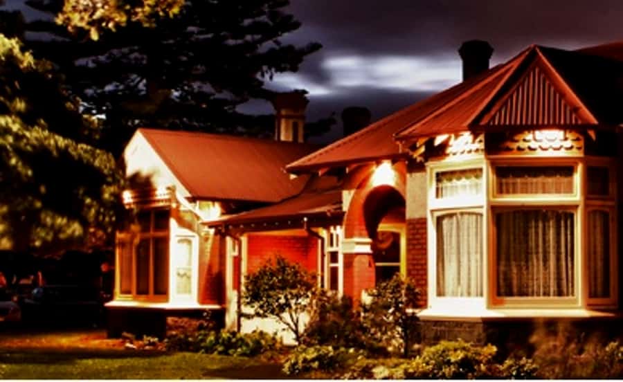 MELBOURNE:Altona Homestead Ghost Tour: Spirits of the Past - The Patton family story reaches the beach