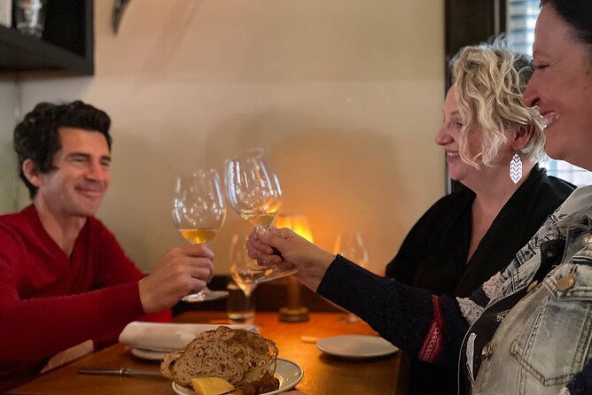 Melbourne Art, History, Wine & Food Walking Tour - Key points at a glance