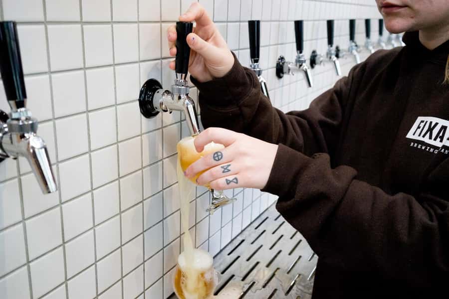 Melbourne Beer Tour – Hidden Bars & Local Brews - Food, pace, and how much walking to expect