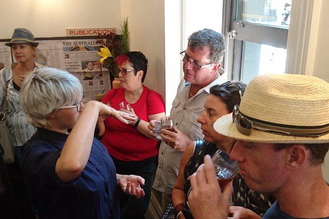 Melbourne Cafe and Coffee Culture Walking Tour - Finishing at 333 Collins Street with lunch