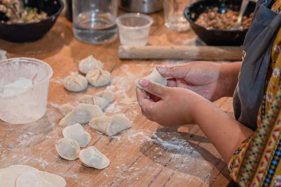 Melbourne: Chinese Dumpling Cooking Class with a Drink - Rolling, filling, and shaping your dumplings