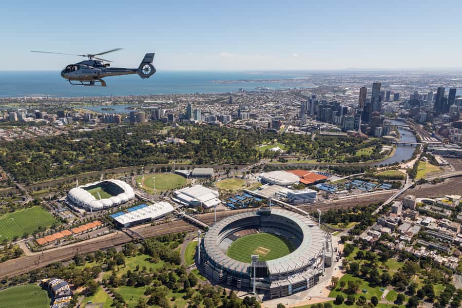 Melbourne: City and Bayside Helicopter Tour - Brighton Beach From Above