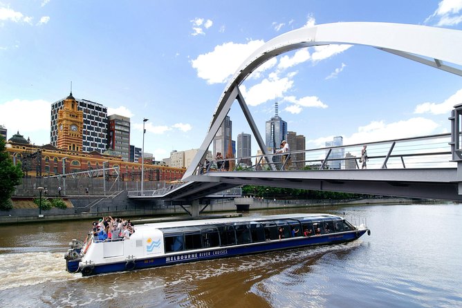 Melbourne: City and Williamstown Ferry Cruise - Leaving Southbank and following the Yarra