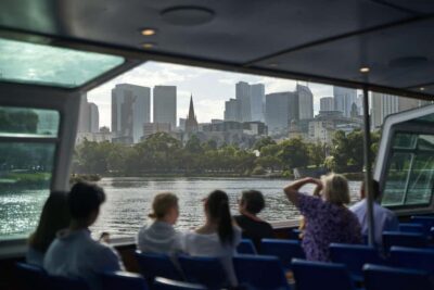 Melbourne City Cruise with Tea, Coffee, and Commentary