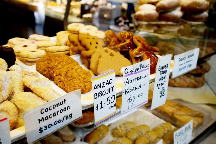 Melbourne Flavors: Queen Victoria Market Food Tour - Food, migration, and Melbourne’s identity