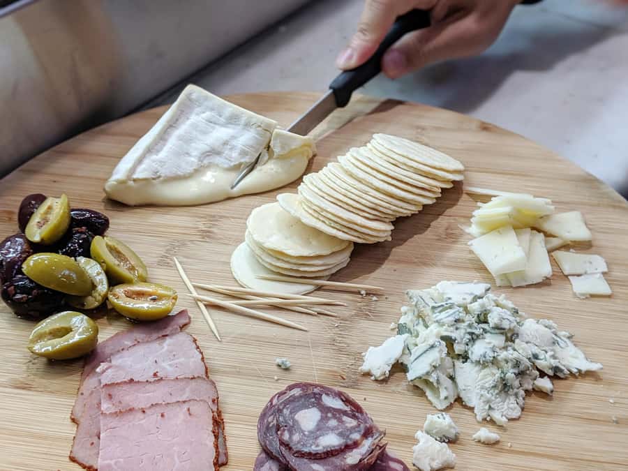 Melbourne Flavors: Queen Victoria Market Food Tour - What the 2.5-hour route is really like
