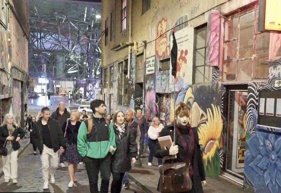 Melbourne: Ghosts, Murder, & Mystery Guided Walking Tour - How interactive is the ghost hunting?