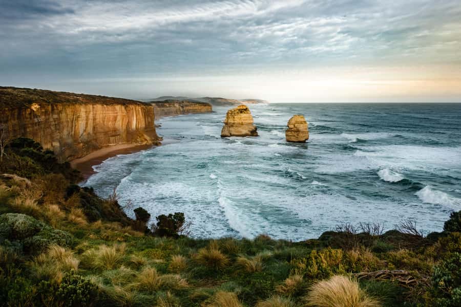 Melbourne: Great Ocean Road Extended–Top Stops&London Bridge - Loch Ard Gorge adds stories to the scenery