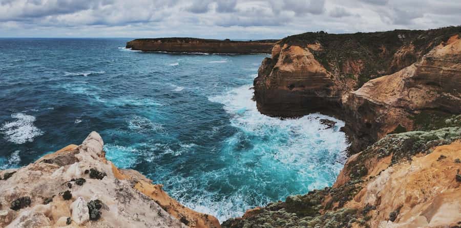 Melbourne: Great Ocean Road Max Highlights & London Bridge - Split Point, Memorial Arch, and Lorne