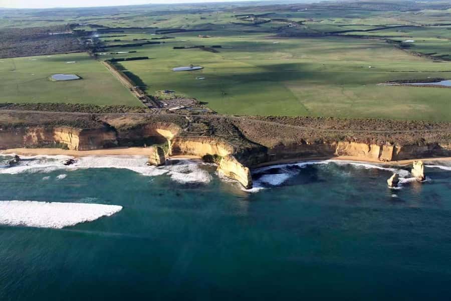Melbourne: Great Ocean Road Max Highlights & London Bridge - London Bridge is the reason to choose this version