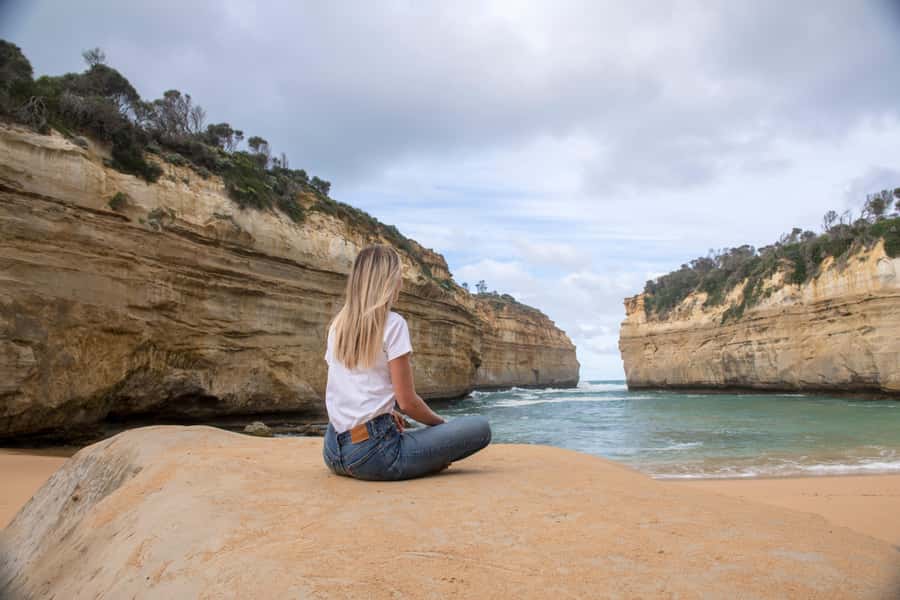 Melbourne: Great Ocean Road & Rainforest Trip - The Twelve Apostles and the Shipwreck Coast