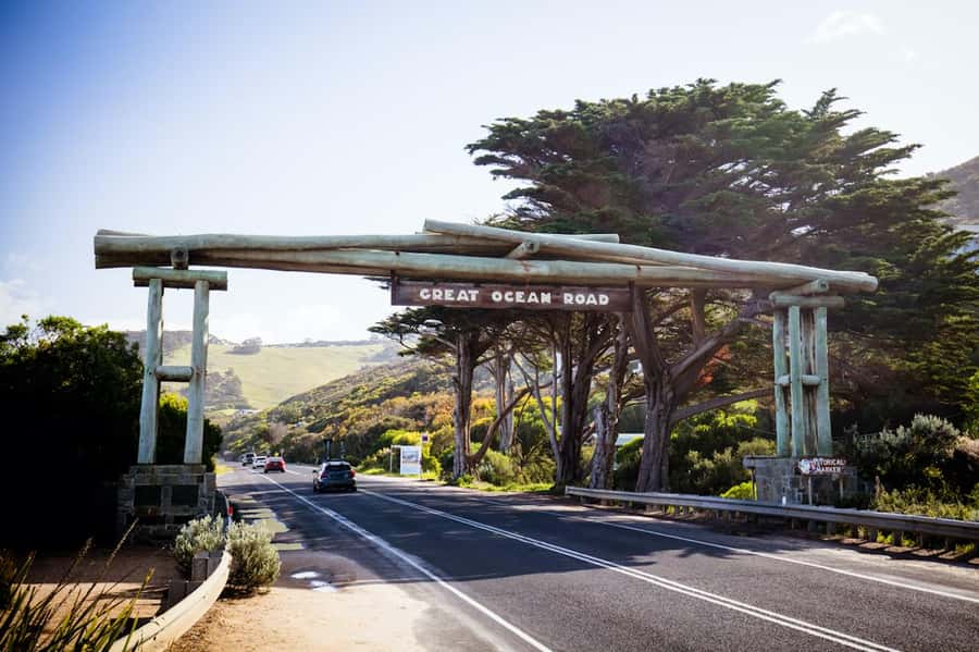 Melbourne: Great Ocean Road to 12 Apostles via the Coastline - Why the morning route matters on the Great Ocean Road