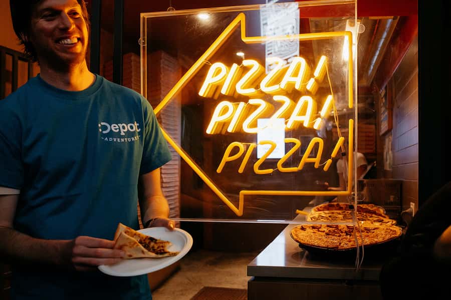 Melbourne: Guided Night-Time Food Walking Tour - Four stops, four different views of the city
