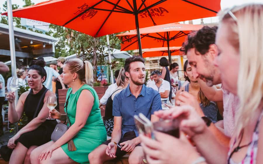 Melbourne: Hidden Bars & Laneway Legends Walking Tour - Melbourne’s back lanes make better classrooms than a lecture hall