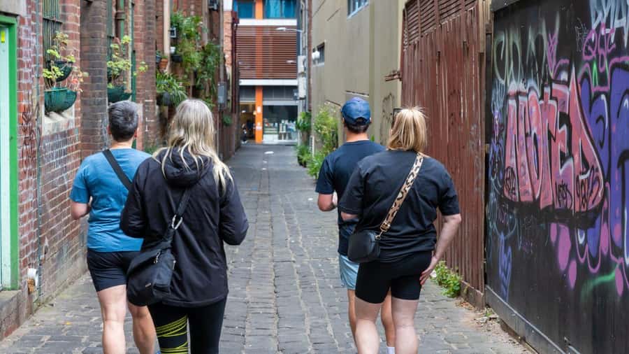 Melbourne: History and Donuts Walking Tour - Coffee in Degraves Street and a taste of city life