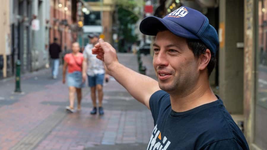 Melbourne: History and Donuts Walking Tour - Queen Victoria Market adds another donut and a wider view