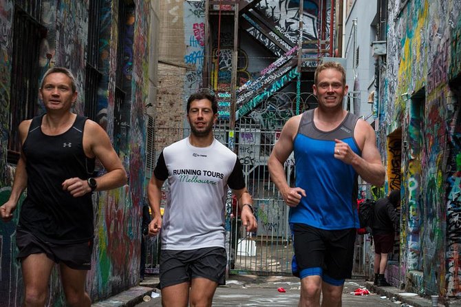 Melbourne Laneways Discovery Running Tour - Federation Square sets the tone