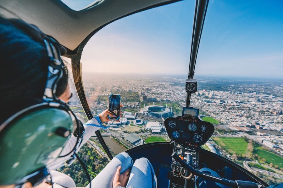 Melbourne: Private Yarra Valley Winery Lunch by Helicopter - What the 25-minute flight feels like